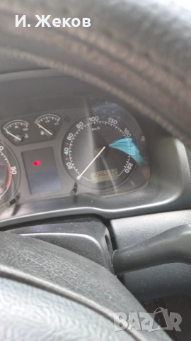 Skoda Octavia 1.9 TDI, снимка 10 - Автомобили и джипове - 54627360