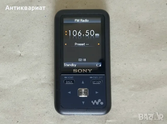 Медиен плеар с FM радио Sony NWZ-S615F / 2GB, снимка 2 - Аудиосистеми - 55327737