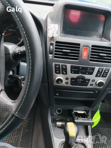 Нисан Алмера 1.5 dci, снимка 6 - Автомобили и джипове - 54268149
