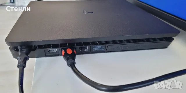 PlayStation 4 Slim 1TB + 2 Контролера + PlayStation Camera + 2 Игри, снимка 12 - PlayStation конзоли - 55654030