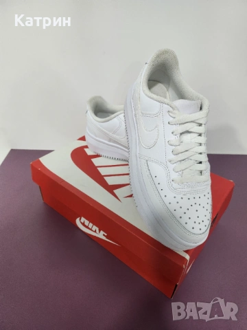Бели Nike Court Vision Alta на платформа 38.5