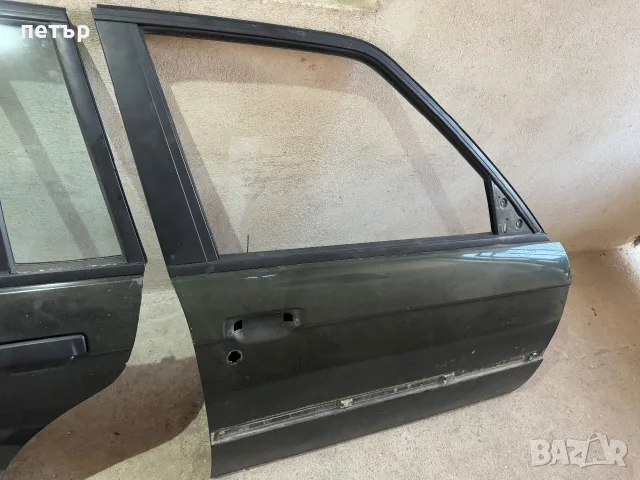 Врати bmw e30 комби/седан, снимка 2 - Части - 55589990