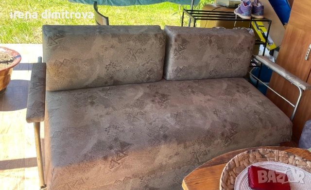 Разтегателен диван, снимка 2 - Дивани и мека мебел - 54252529