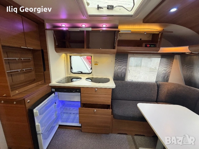 Каравана ADRIA Adora-Френска спалня/ФОРСЕЛТ/MOVER/АLDE-Парно/Подово отопление/LED/КАТО НОВА, снимка 13 - Каравани и кемпери - 54489172