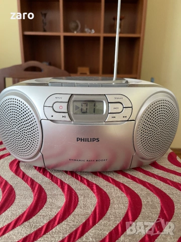 Радиокасетофон с CD Philips