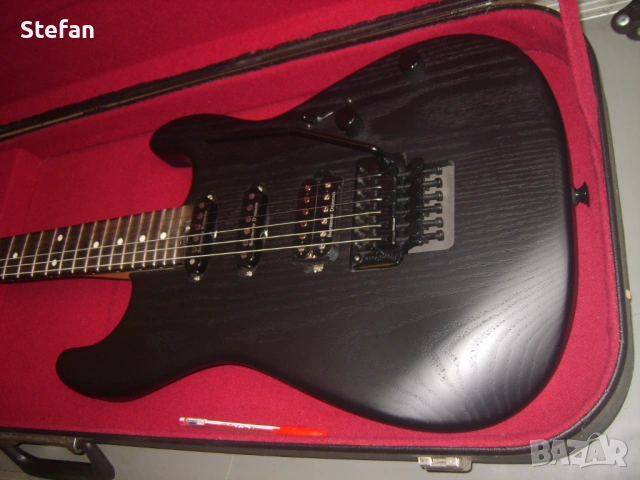 Продавам - Charvel китара