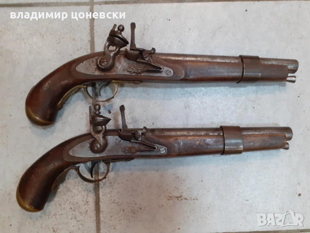 Чифт кремъчни дуелни пищова,пистолет,пищов