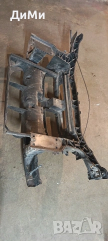 маска греда бмв е91 bmw e91 320d 163ks, снимка 8 - Части - 55076047