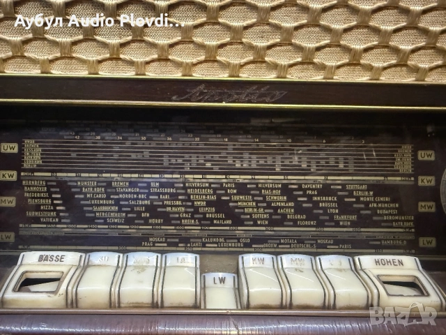 Loewe Opta  Apollo 1761W  лампово радио, снимка 5 - Радиокасетофони, транзистори - 54726850