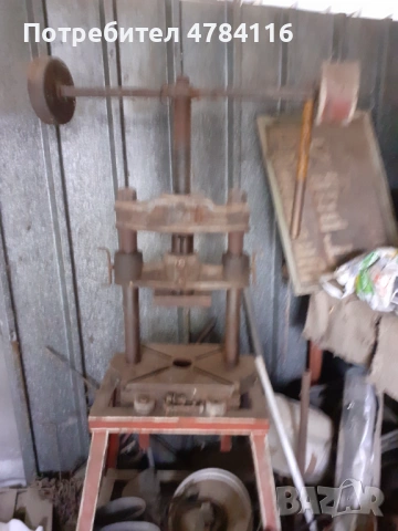 Винтова преса