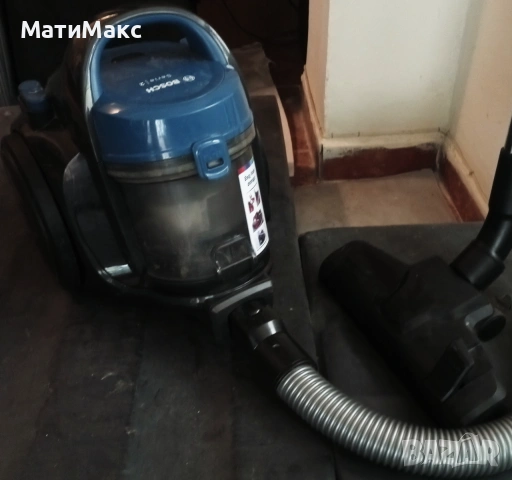 Прахосмукачка BOSCH, снимка 5 - Прахосмукачки - 55086476
