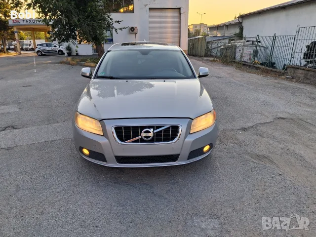 Volvo V70 2.5T Газ/Бензин, снимка 3 - Автомобили и джипове - 48136227