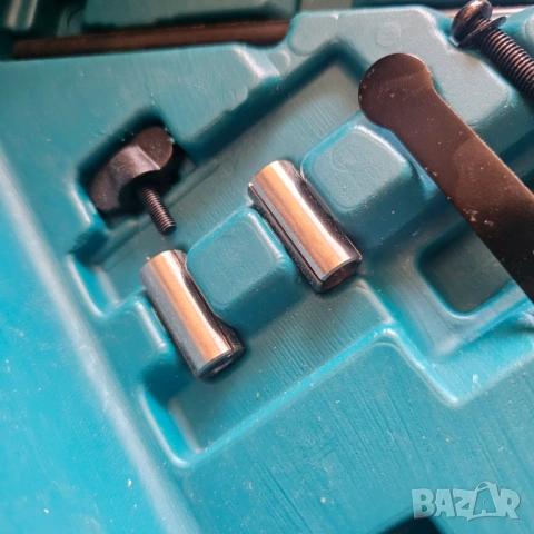 Makita RP2301FC 2.1kW оберфреза, снимка 6 - Други инструменти - 54907398