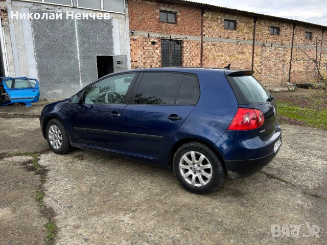 VW Golf 5 1.9tdi 105кс, снимка 4 - Автомобили и джипове - 54095469