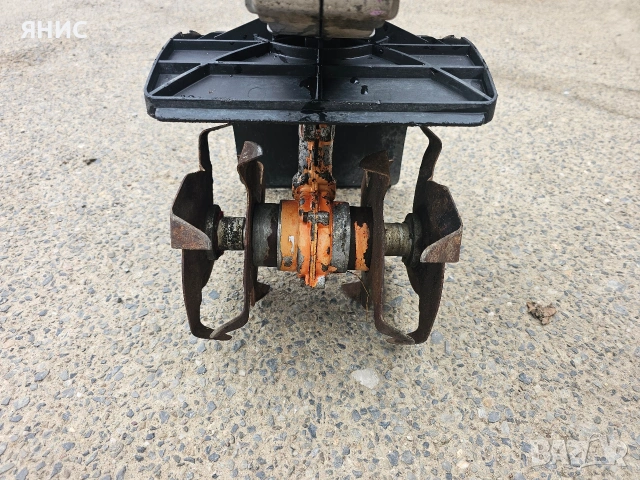 МОТОФРЕЗА STIHL MM 55. ПЕРФЕКТНА , снимка 10 - Градинска техника - 54655360