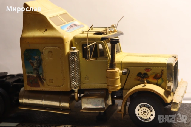 REVELL 1/24 PETERBILT 359 КАМИОН ВЛЕКАЧ USA МОДЕЛ КОЛИЧКА, снимка 5 - Колекции - 54484787