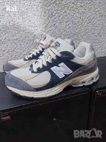 Маратонки New Balance 2002R