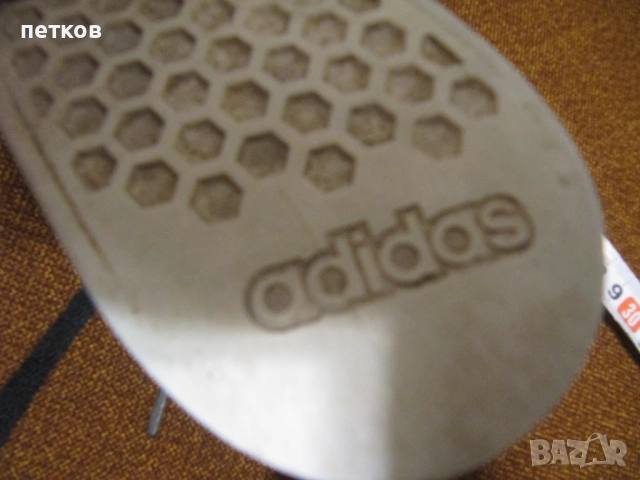 № 38 adidas, снимка 3 - Детски маратонки - 54586826