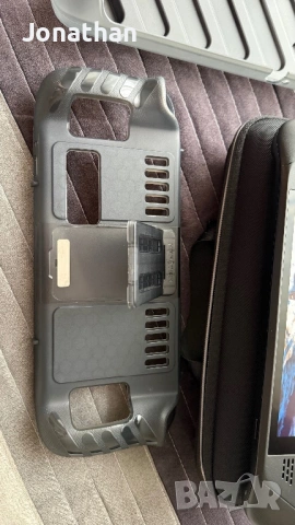 Steam Deck LCD 512GB мат екран+hall effect стикове+нова батерия+хард кейс, снимка 11 - Геймърски - 52673520