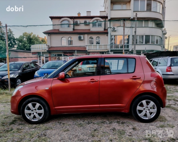 Сузуки суиф 1.3 бензин 90кс с верига 4х4, снимка 4 - Автомобили и джипове - 54998896