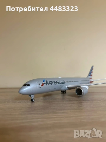 Макета на самолет 787 Dreamliner , снимка 3 - Колекции - 54780669