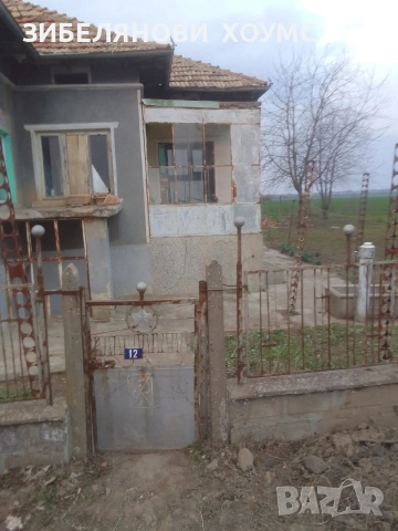 Продавам къща в с. Пор. Гешаново, област Добрич, снимка 2 - Къщи - 55008422