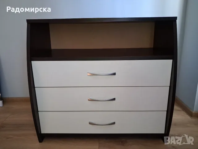 Скрин в два цвята
