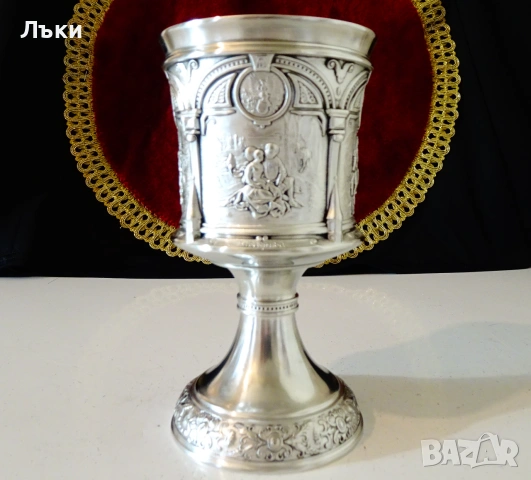 Калаен бокал за вино с картини на Дюрер. , снимка 4 - Антикварни и старинни предмети - 55210862