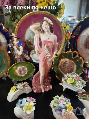 Coalport England  1993  "Ruby" 25 см прекрасна фигура на млада жена Код P2047, снимка 4 - Декорация за дома - 53954981