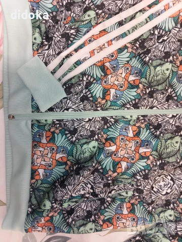 Суичър   Adidas лимитирана серия , снимка 2 - Детски анцузи и суичери - 54240638