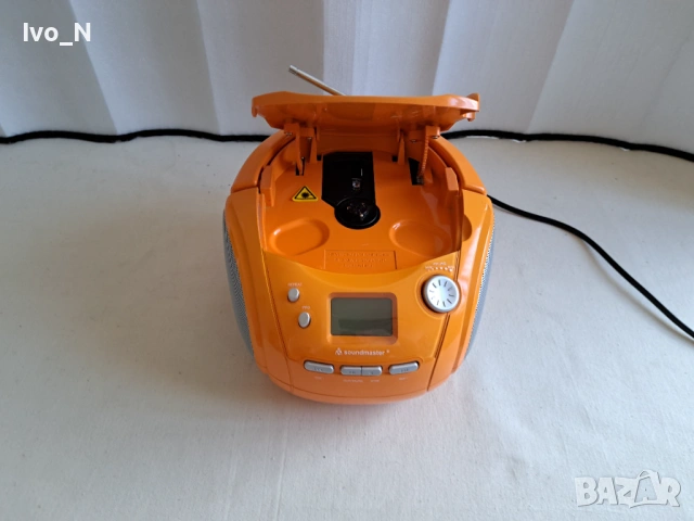 FM радио със CD плейър-Soundmaster SCD 2300., снимка 3 - Радиокасетофони, транзистори - 54944688