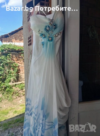 дълга рокля 