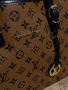Дамски чанти на Louis Vuitton* & Guess*, снимка 7