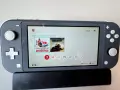 Nintendo Switch Lite сив – пълен комплект, калъф и протектори, като нов, снимка 2