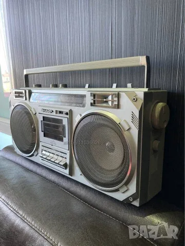 SHARP GF-7474Z VINTAGE RETRO BOOMBOX радио касетофон, снимка 5 - Радиокасетофони, транзистори - 55499370