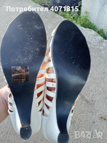 Дамски обувки , снимка 2 - Дамски обувки на ток - 54113918