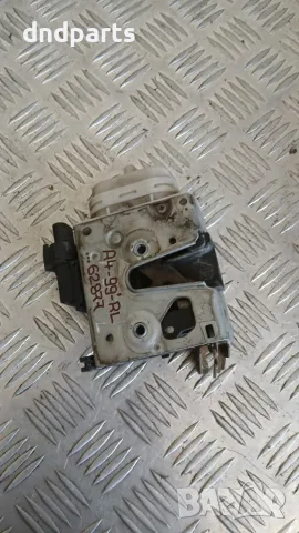 Брава врата Audi A4 1999 (задна лява) 801837015F