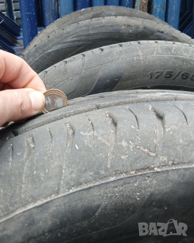 Летни гуми 14 цола Viatti 175/65 R14, снимка 2 - Гуми и джанти - 54861714