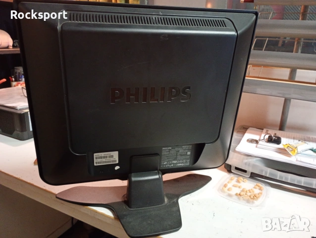 ПС Монитор Philips 19", снимка 3 - Монитори - 54835856
