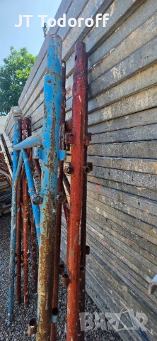 Продавам рамки за скеле, снимка 3 - Други машини и части - 54966406