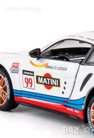 Метални колички: Porsche 911 GT3 RSR Martini, снимка 5 - Колекции - 54799311