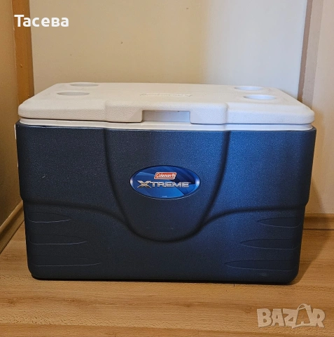 Продавам хладилна чанта COLEMAN