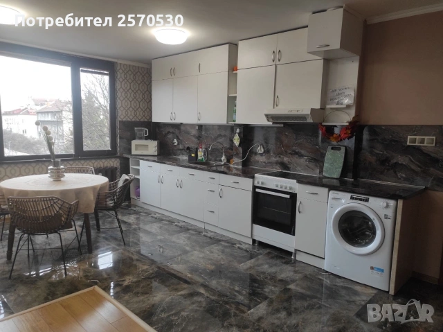 Тристаен, център, лукс, клима, гараж., снимка 3 - Апартаменти - 55062222