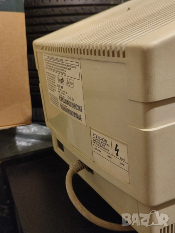 Мoнитор PHILIPS CRT SVGA за ретро компютри, снимка 4 - Монитори - 55135391