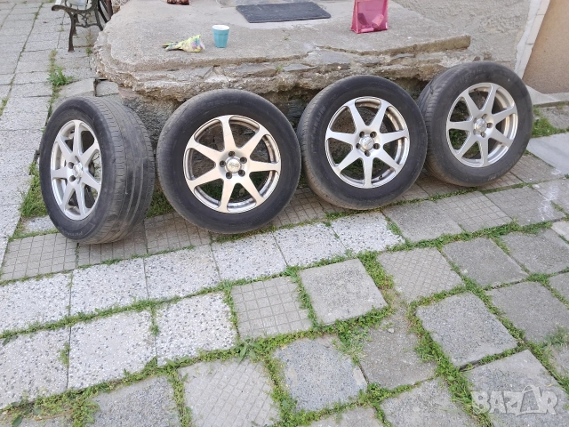 Гуми Michelin с алуминиеви джанти Subaru Forester 215 60 15 