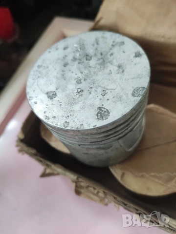 Комплект нови бутала за Москвич 408 , снимка 2 - Части - 53964587