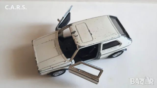 VOLKSWAGEN Golf GTI Welly и Maisto, снимка 9 - Колекции - 55527544
