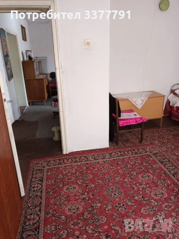 Двуетажна къща с.Вакарел, снимка 8 - Къщи - 54607322
