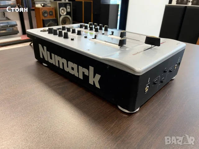 Аудио Миксер Numark, снимка 8 - Ресийвъри, усилватели, смесителни пултове - 55539660