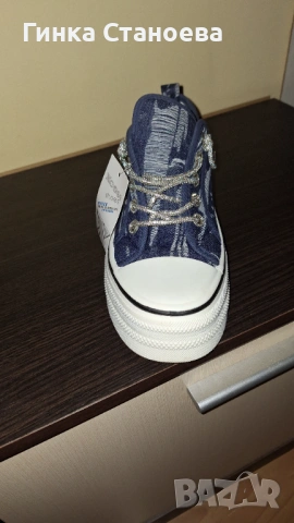 Дамски кецове дънкови